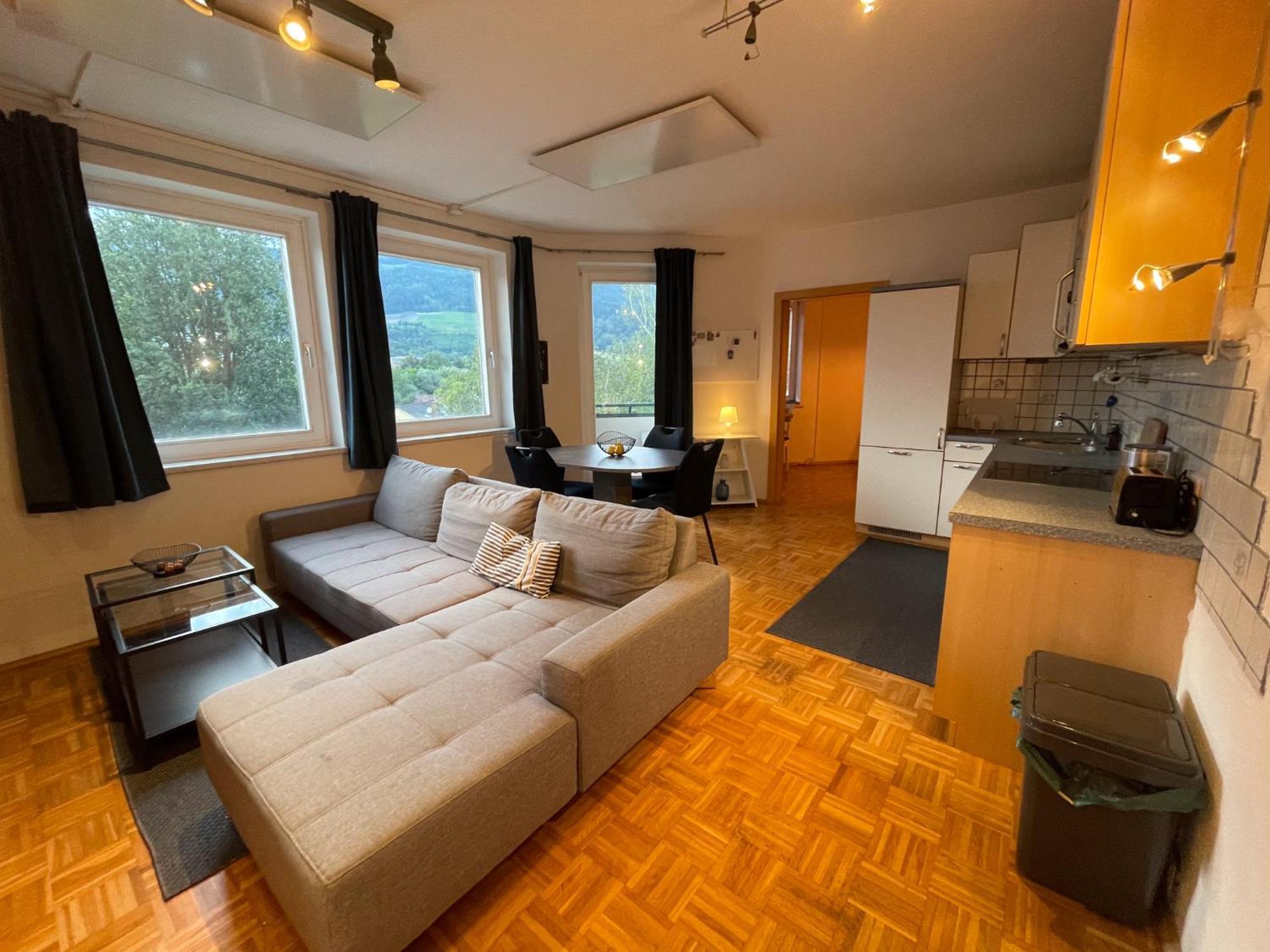 Melior City View Apartment Leoben  Exteriér fotografie